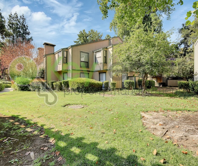 600 Del Verde Cir in Sacramento, CA - Building Photo - Building Photo