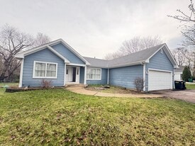 6N 730 Manor Rd in Itasca, IL - Building Photo