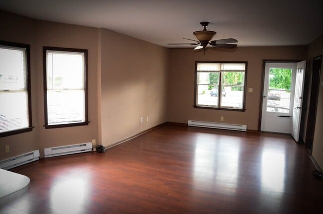 property at 105 S Apple St