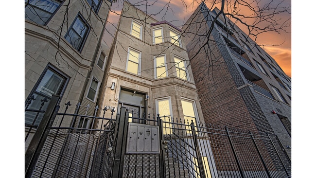 property at 1337 N Western Ave