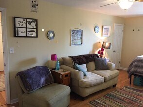 3522 Wood Bridge Dr, Unit C in Nashville, TN - Building Photo - Building Photo