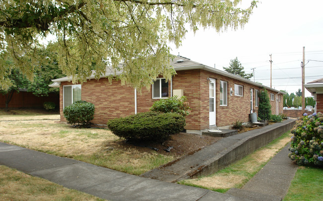 7115-7123 N Maryland Ave in Portland, OR - Building Photo - Building Photo