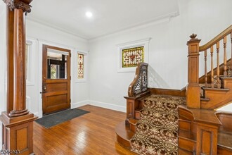 346 Arlington Ave in Jersey City, NJ - Building Photo - Building Photo