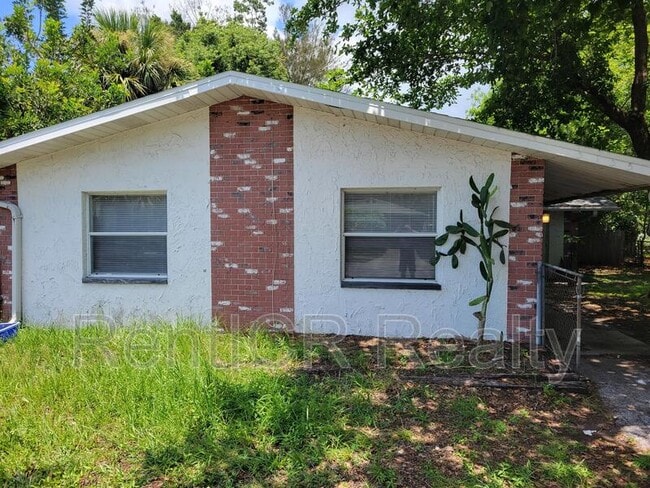 property at 3135 Pine Tree Ave