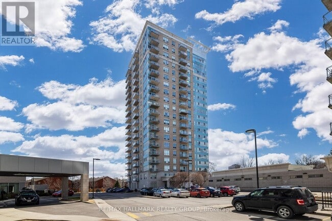 property at 90-1390 Landry St