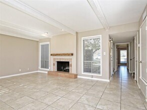 100 Lido Cir in Lakeway, TX - Building Photo - Building Photo
