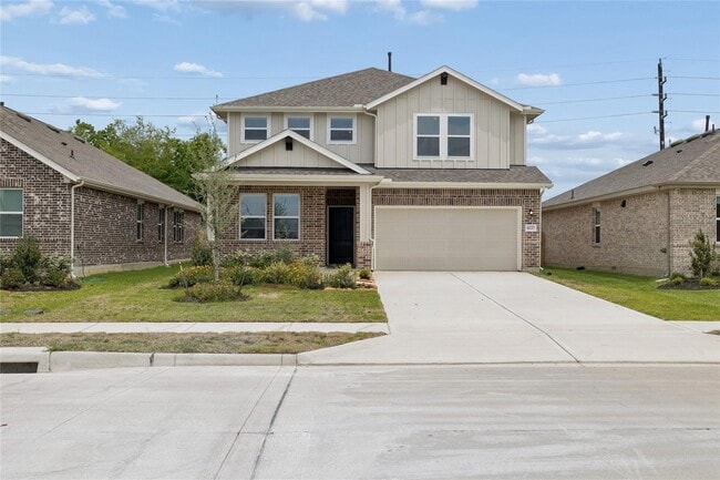 property at 4727 Bay Vista Dr