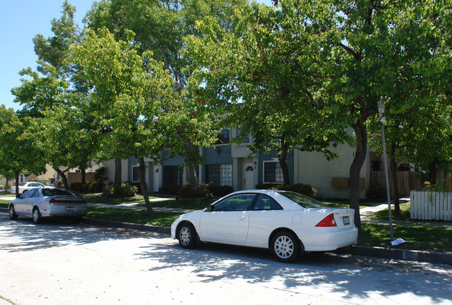 1749-1759 Reed Ave in San Diego, CA - Building Photo - Building Photo