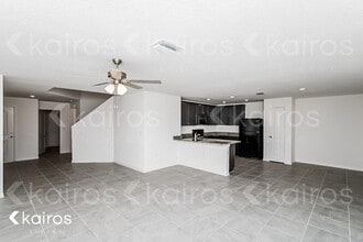8419 Indian Laurel Ln in Brooksville, FL - Foto de edificio - Building Photo