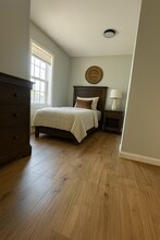 17 Metcalf Ave, Unit 1 in North Providence, RI - Building Photo - Building Photo