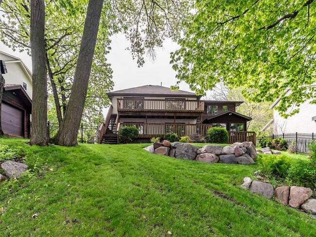 property at 3010 Fairview Rd SW