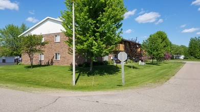 Edgewood Estates Apartment Complex in White Lake, WI - Building Photo - Building Photo