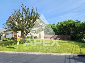9805 Thunderbolt Way in Knoxville, TN - Building Photo - Building Photo
