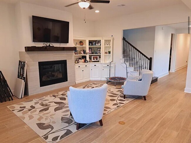 1221 Brasano Pl in Leander, TX - Foto de edificio - Building Photo