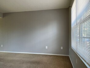 5098 Stoneybrook Blvd in Hilliard, OH - Building Photo - Building Photo
