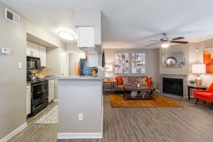 Cobble Creek in Tomball, TX - Building Photo