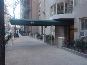 65 E 76th St in New York, NY - Building Photo - Building Photo