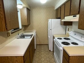 1201 SW Harrier Cir in Oak Harbor, WA - Building Photo - Building Photo