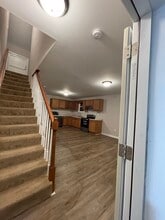 9224 Robin Rd in Disputanta, VA - Foto de edificio - Building Photo