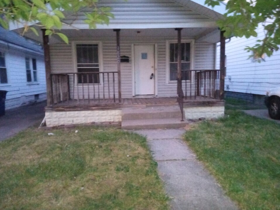 1820 Marne Ave in Toledo, OH - Foto de edificio