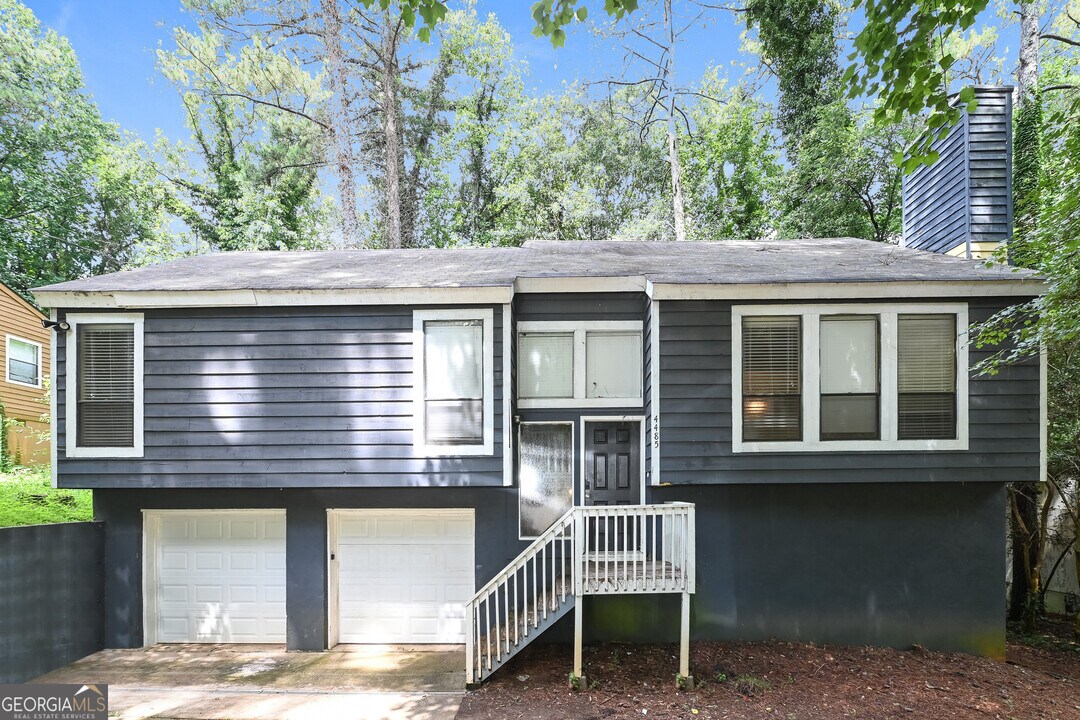 4485 Abernathy Dr in Snellville, GA - Building Photo
