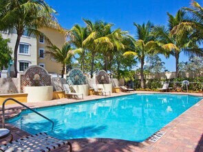 255 NE 3rd Ave, Unit 503 in Delray Beach, FL - Building Photo - Building Photo