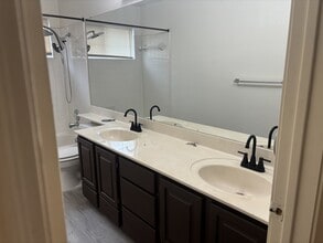 2719 Sierra Salinas in San Antonio, TX - Building Photo - Building Photo