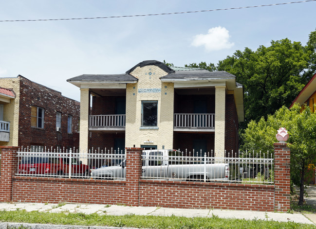 1364 Jefferson Ave in Memphis, TN - Building Photo - Building Photo