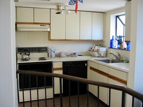 29 Brainerd Rd, Unit 305 in Boston, MA - Building Photo - Building Photo