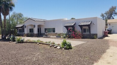 12210 N 67th St in Scottsdale, AZ - Building Photo - Building Photo
