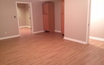 215 Kirkton Knls, Unit basement apt in Alpharetta, GA - Building Photo - Building Photo