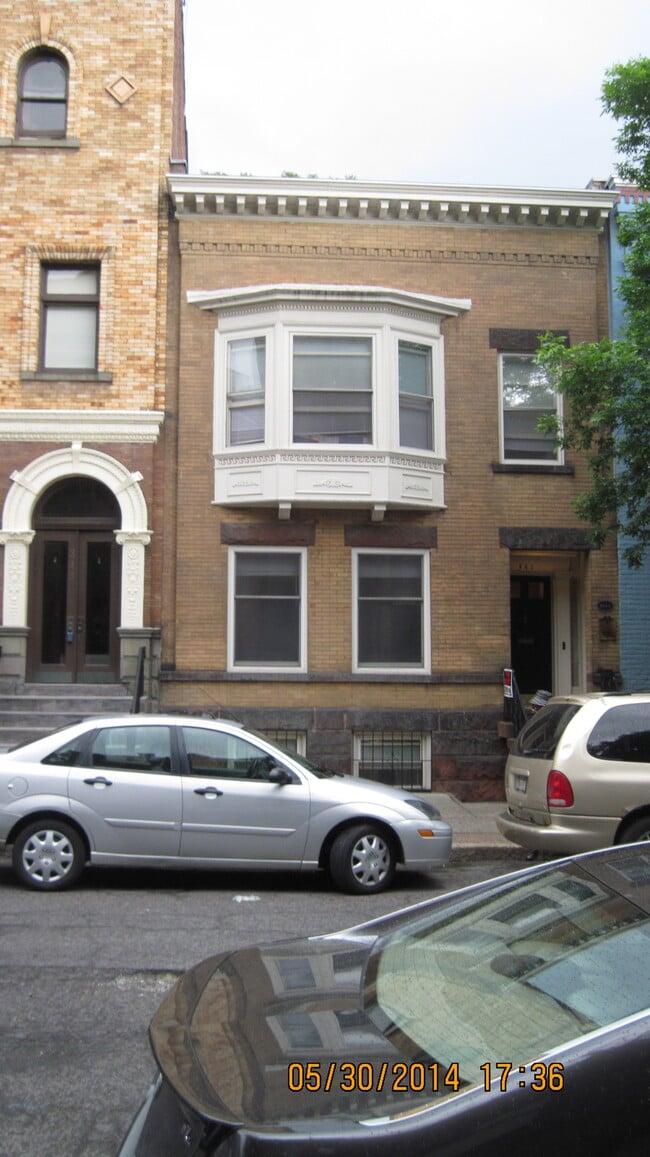 341 State St, Unit 1st Floor in Albany, NY - Building Photo - Building Photo
