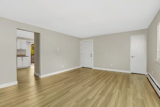 830 3rd Ave NW in Issaquah, WA - Building Photo - Building Photo