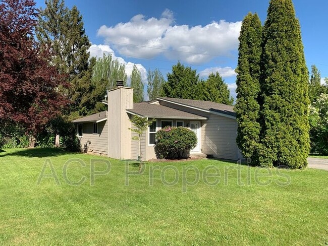 property at 3618 E Rusley Dr