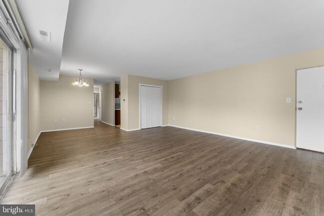 5500 Karen Elaine Dr in New Carrollton, MD - Building Photo - Building Photo