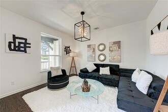 5028 Olimpico Wy in Leander, TX - Building Photo - Building Photo