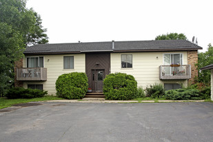 16165 Joplin Ave in Lakeville, MN - Building Photo