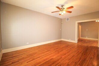 438 W Rosewood Ave in San Antonio, TX - Building Photo - Building Photo