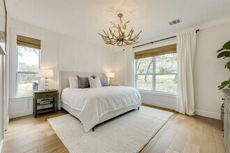 24236 Spur Trail in Spicewood, TX - Building Photo - Building Photo