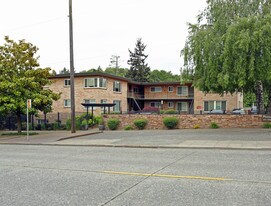 Promenade at the Park in Seattle, WA - Building Photo