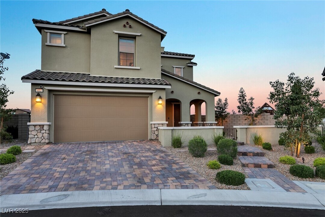 412 Vigo Port St in Las Vegas, NV - Building Photo