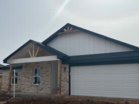 3325 Muthu Veer in Abilene, TX - Building Photo