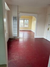 470 62nd St, Unit Unit B in Oakland, CA - Building Photo - Building Photo