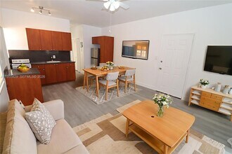 835 83rd St in Miami Beach, FL - Building Photo - Building Photo