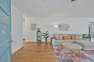 6231 Henry Ford Dr in Nashville, TN - Building Photo - Building Photo