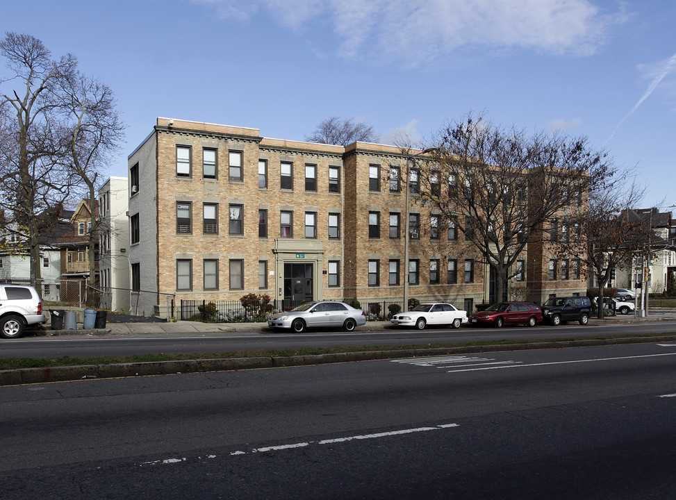 Washington Columbia I in Boston, MA - Building Photo