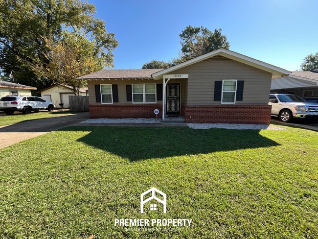property at 3124 S Goodlett St