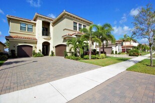 16831 Pavilion Way in Delray Beach, FL - Building Photo