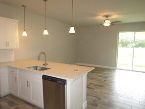 9113 Waldrep St in Port Charlotte, FL - Building Photo - Building Photo