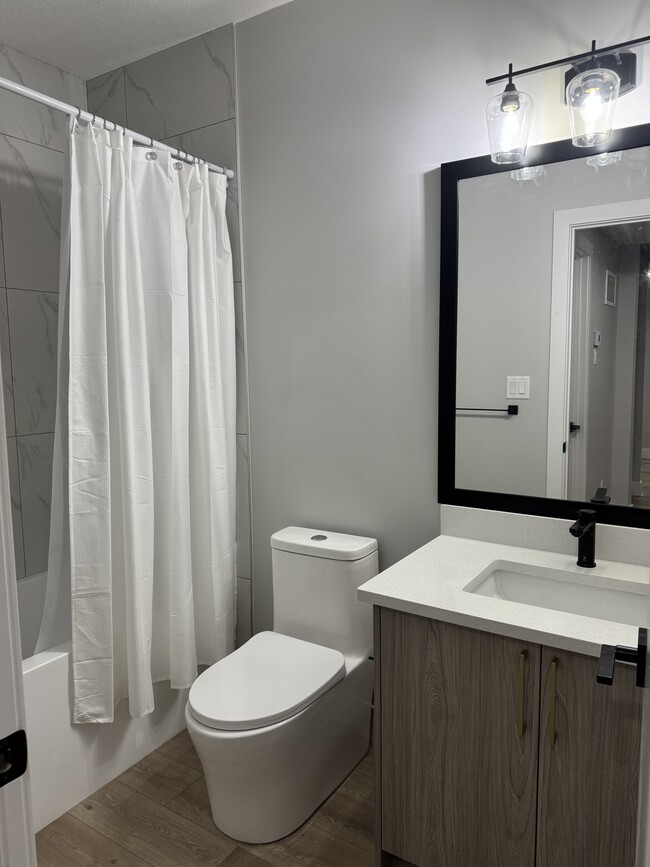 25 Elliott Wynd in Fort Saskatchewan, AB - Building Photo - Building Photo